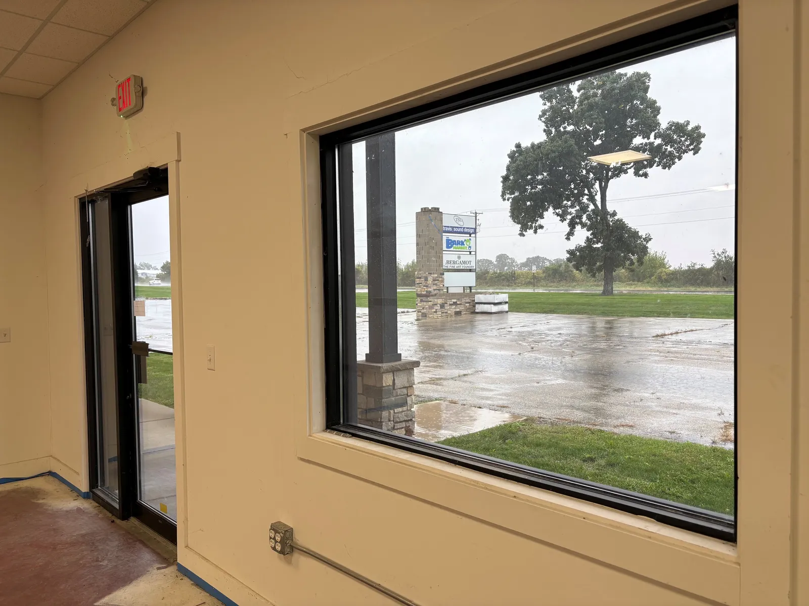 Highway 50 Delavan Space — 5574 Highway 50, Delavan