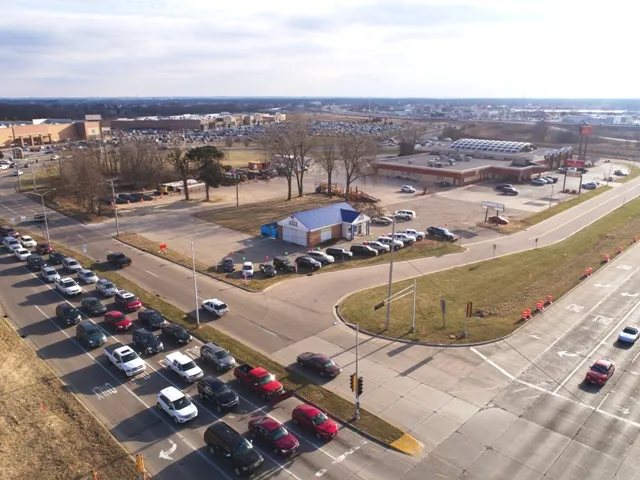 I-90 Milton Ave Land Sale Janesville — 3930-3940 Milton Avenue, Janesville