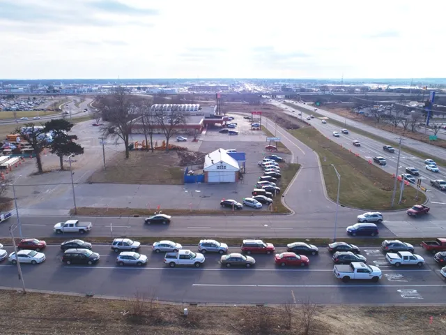 I-90 Milton Ave Land Sale Janesville — 3930-3940 Milton Avenue, Janesville