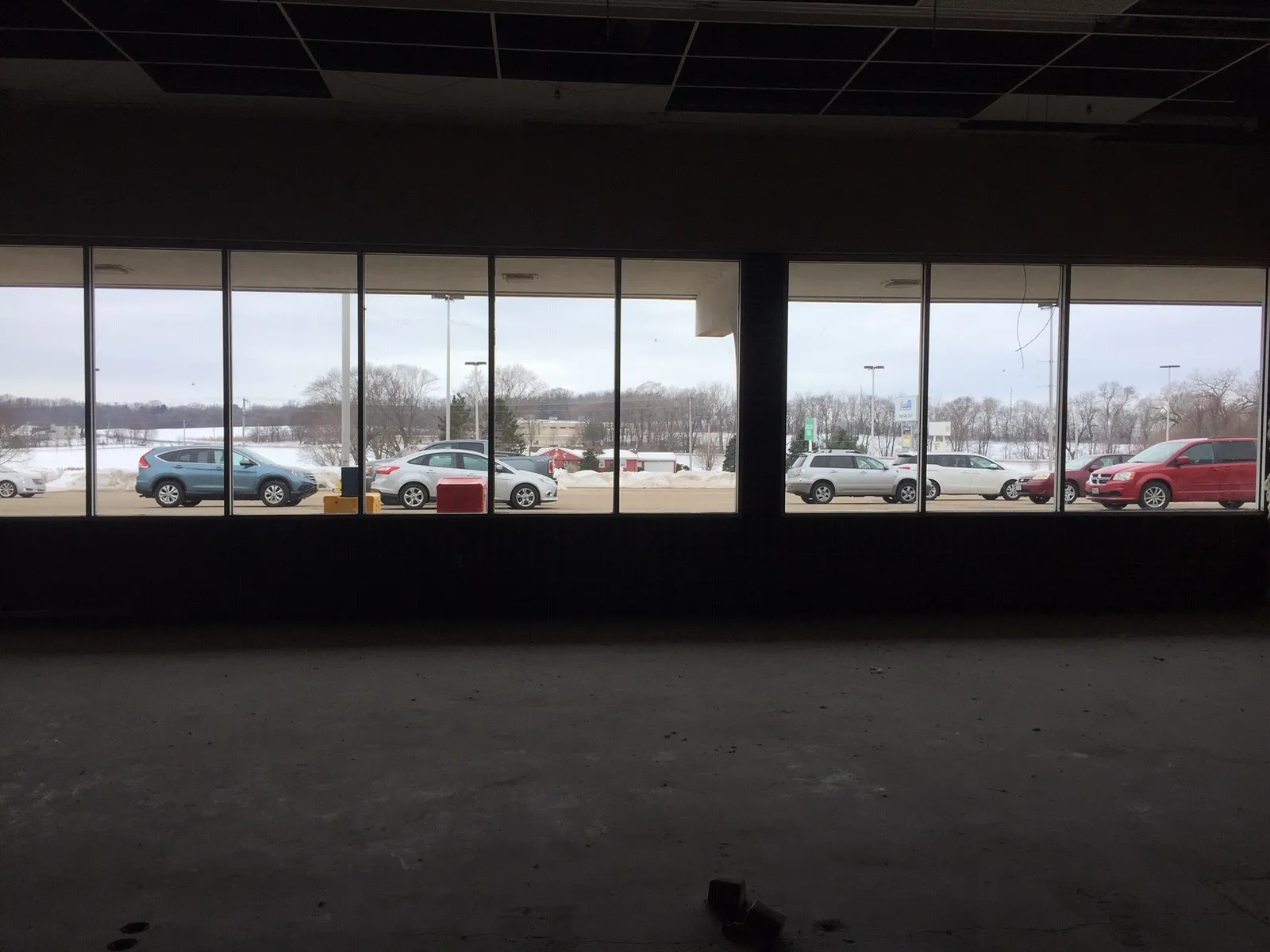 Madison Road Retail Space — 1715 Madison Road, Beloit
