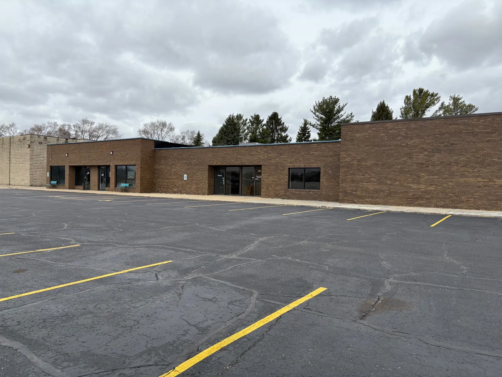 Prairie North Office Building — 2950 Prairie Avenue, Beloit